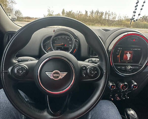 Міні Кантрімен 2017 у Львові на Automoto.ua Чорний Міні Кантрімен, об'ємом двигуна 1.5 л та пробігом 85 тис. км за 15700 $, фото 16 на Automoto.ua