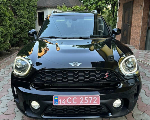 Чорний Міні Кантрімен, об'ємом двигуна 2 л та пробігом 135 тис. км за 17300 $, фото 1 на Automoto.ua
