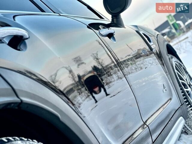 Черный Мини Кантримен, объемом двигателя 2 л и пробегом 140 тыс. км за 18300 $, фото 154 на Automoto.ua