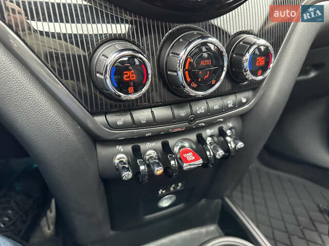 Чорний Міні Кантрімен, об'ємом двигуна 2 л та пробігом 135 тис. км за 17900 $, фото 26 на Automoto.ua