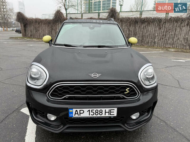 Черный Мини Кантримен, объемом двигателя 1.5 л и пробегом 108 тыс. км за 20700 $, фото 14 на Automoto.ua