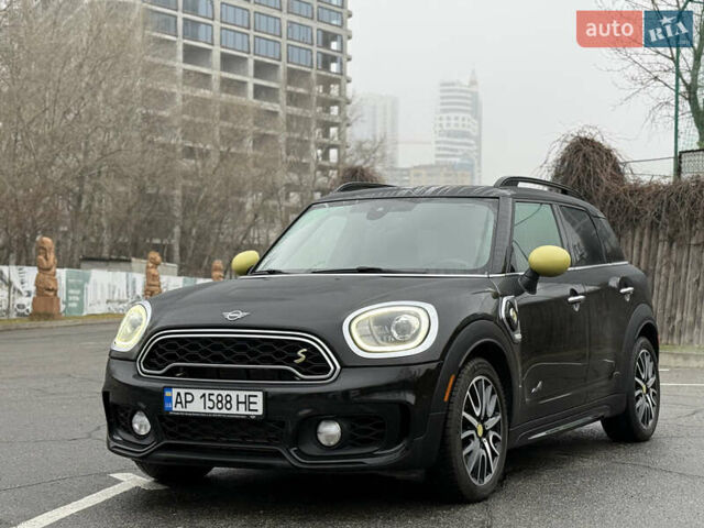 Черный Мини Кантримен, объемом двигателя 1.5 л и пробегом 108 тыс. км за 20700 $, фото 17 на Automoto.ua