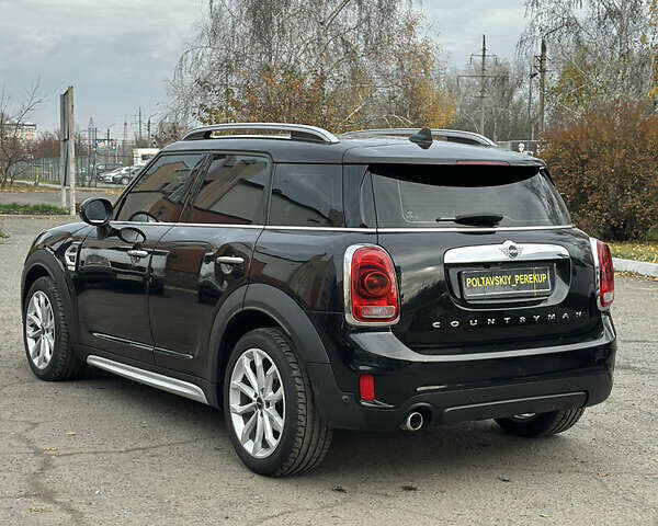 Чорний Міні Кантрімен, об'ємом двигуна 2 л та пробігом 153 тис. км за 22500 $, фото 3 на Automoto.ua