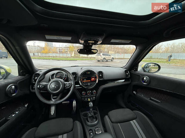 Черный Мини Кантримен, объемом двигателя 1.5 л и пробегом 108 тыс. км за 20700 $, фото 51 на Automoto.ua