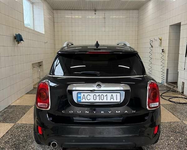Черный Мини Кантримен, объемом двигателя 2 л и пробегом 151 тыс. км за 26500 $, фото 8 на Automoto.ua