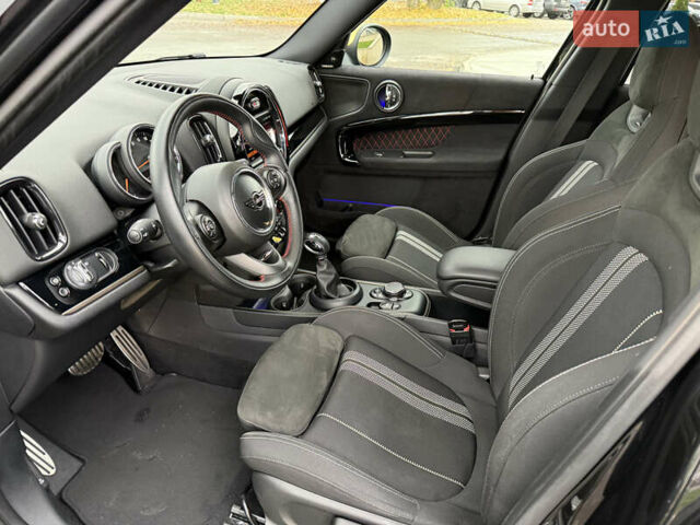 Черный Мини Кантримен, объемом двигателя 1.5 л и пробегом 108 тыс. км за 20700 $, фото 44 на Automoto.ua