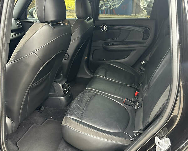 Чорний Міні Кантрімен, об'ємом двигуна 2 л та пробігом 153 тис. км за 22500 $, фото 9 на Automoto.ua