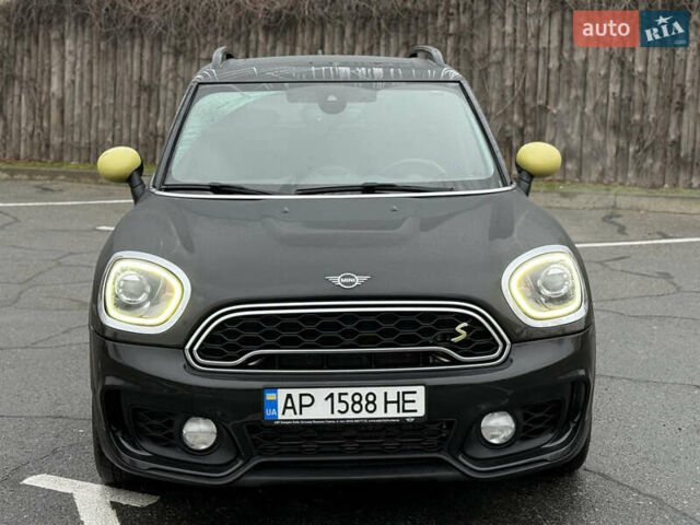 Черный Мини Кантримен, объемом двигателя 1.5 л и пробегом 108 тыс. км за 20700 $, фото 19 на Automoto.ua