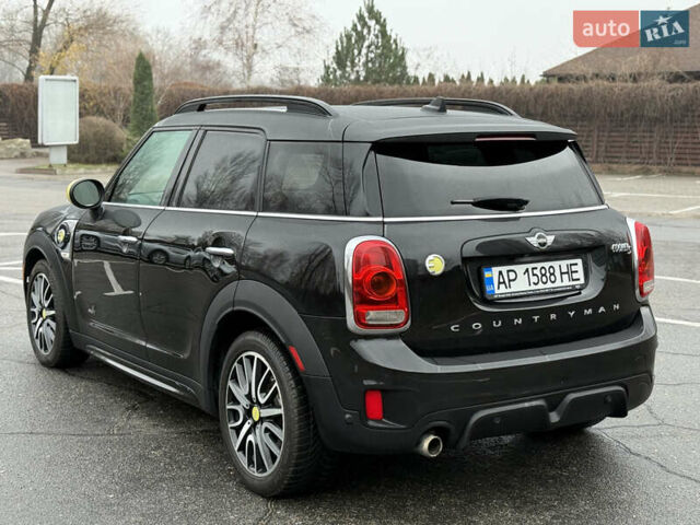 Черный Мини Кантримен, объемом двигателя 1.5 л и пробегом 108 тыс. км за 20700 $, фото 26 на Automoto.ua
