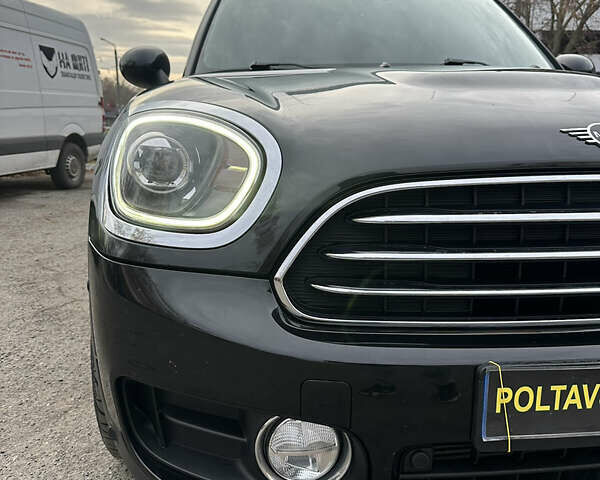Чорний Міні Кантрімен, об'ємом двигуна 2 л та пробігом 153 тис. км за 22500 $, фото 22 на Automoto.ua