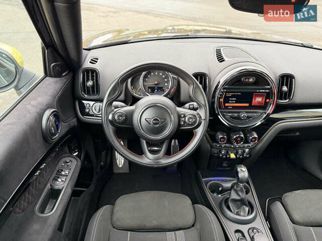 Черный Мини Кантримен, объемом двигателя 1.5 л и пробегом 108 тыс. км за 20700 $, фото 58 на Automoto.ua