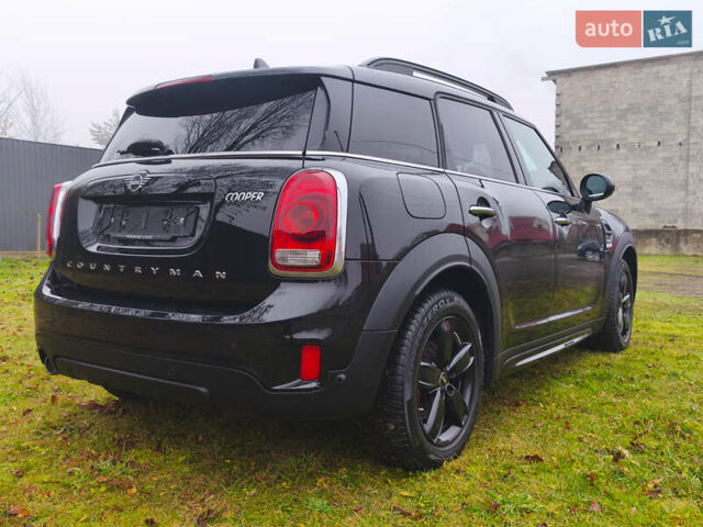 Черный Мини Кантримен, объемом двигателя 1.5 л и пробегом 97 тыс. км за 17300 $, фото 5 на Automoto.ua