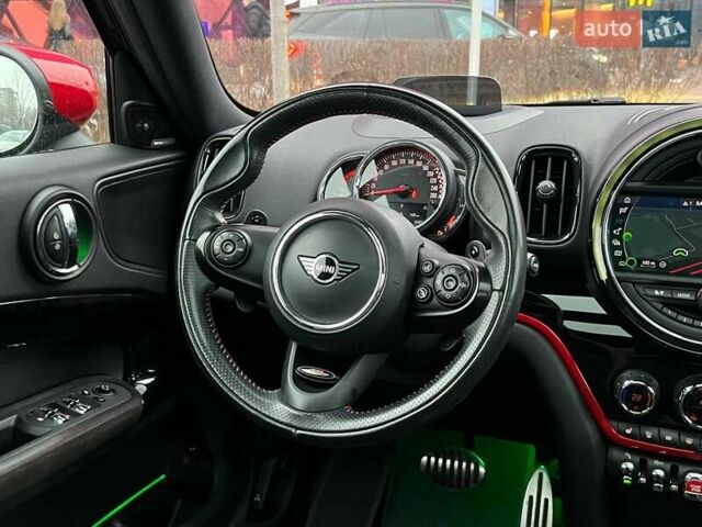 Черный Мини Кантримен, объемом двигателя 2 л и пробегом 80 тыс. км за 30990 $, фото 29 на Automoto.ua