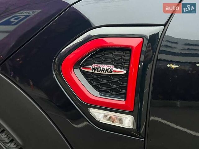 Черный Мини Кантримен, объемом двигателя 2 л и пробегом 80 тыс. км за 30990 $, фото 41 на Automoto.ua