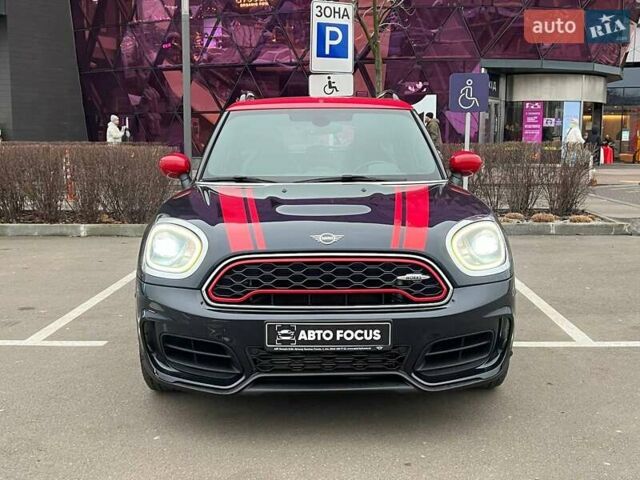 Черный Мини Кантримен, объемом двигателя 2 л и пробегом 80 тыс. км за 30990 $, фото 1 на Automoto.ua