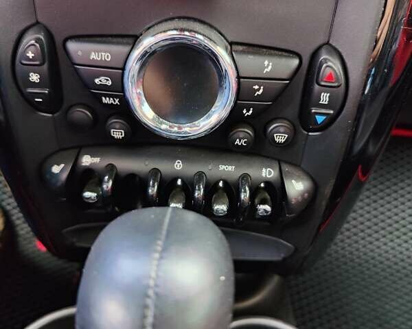 Черный Мини Кантримен, объемом двигателя 1.6 л и пробегом 107 тыс. км за 16000 $, фото 13 на Automoto.ua