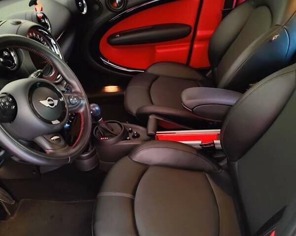 Черный Мини Кантримен, объемом двигателя 1.6 л и пробегом 107 тыс. км за 16000 $, фото 24 на Automoto.ua