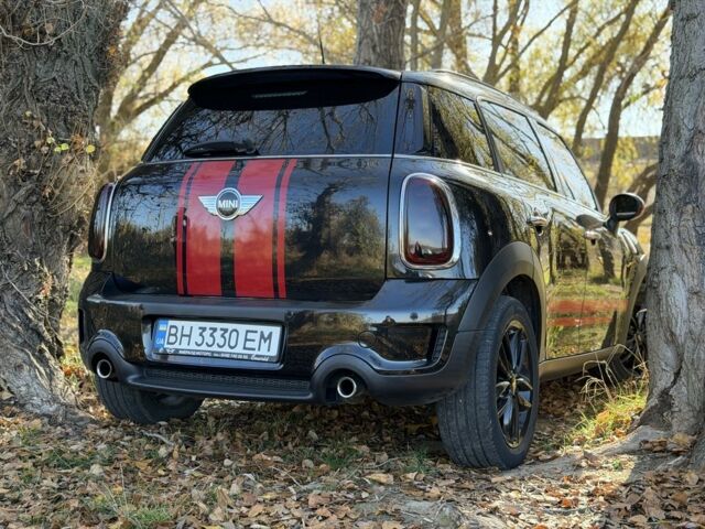 Черный Мини Кантримен, объемом двигателя 1.6 л и пробегом 116 тыс. км за 9900 $, фото 2 на Automoto.ua