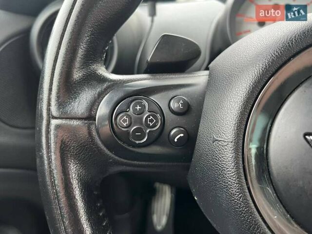 Черный Мини Кантримен, объемом двигателя 1.6 л и пробегом 135 тыс. км за 11490 $, фото 15 на Automoto.ua