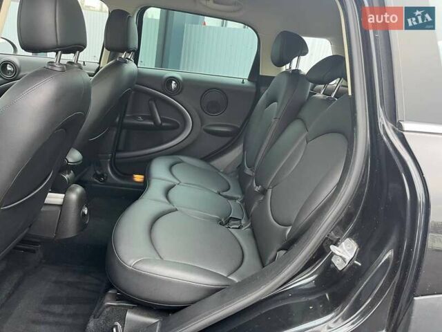 Черный Мини Кантримен, объемом двигателя 1.6 л и пробегом 135 тыс. км за 11490 $, фото 11 на Automoto.ua