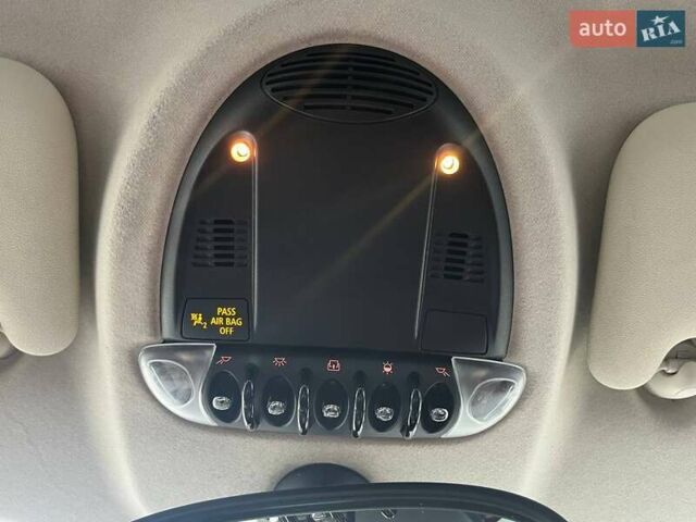 Черный Мини Кантримен, объемом двигателя 1.6 л и пробегом 135 тыс. км за 11490 $, фото 23 на Automoto.ua