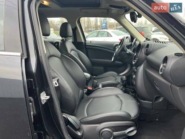 Черный Мини Кантримен, объемом двигателя 1.6 л и пробегом 135 тыс. км за 11490 $, фото 9 на Automoto.ua