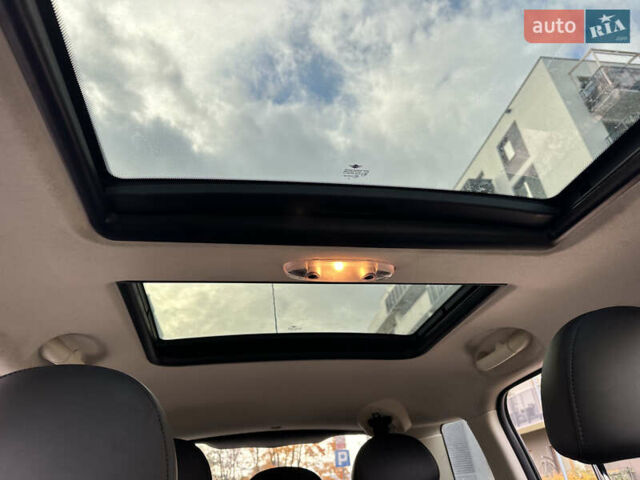 Чорний Міні Кантрімен, об'ємом двигуна 1.6 л та пробігом 194 тис. км за 11000 $, фото 8 на Automoto.ua