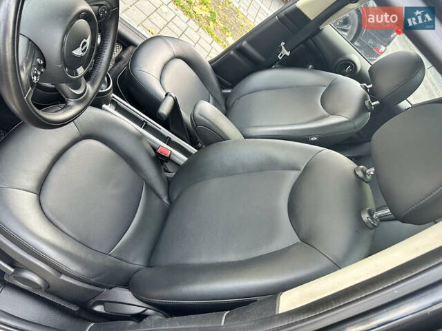 Чорний Міні Кантрімен, об'ємом двигуна 1.6 л та пробігом 194 тис. км за 11000 $, фото 12 на Automoto.ua