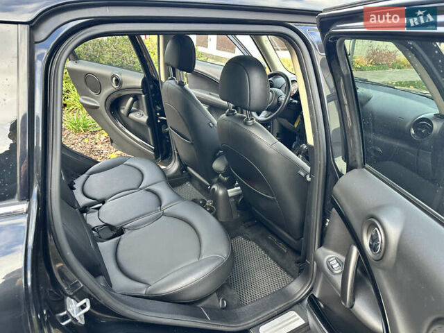 Чорний Міні Кантрімен, об'ємом двигуна 1.6 л та пробігом 194 тис. км за 11000 $, фото 2 на Automoto.ua