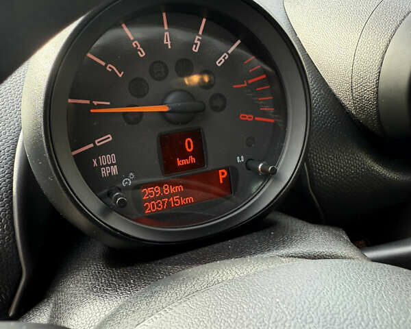 Чорний Міні Кантрімен, об'ємом двигуна 1.6 л та пробігом 203 тис. км за 14800 $, фото 12 на Automoto.ua