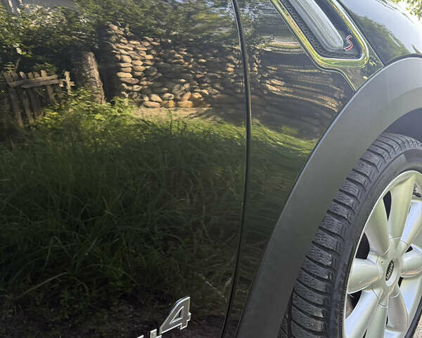 Чорний Міні Кантрімен, об'ємом двигуна 2 л та пробігом 192 тис. км за 15999 $, фото 34 на Automoto.ua