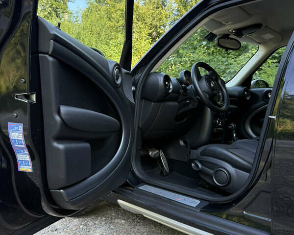 Чорний Міні Кантрімен, об'ємом двигуна 2 л та пробігом 192 тис. км за 15999 $, фото 13 на Automoto.ua