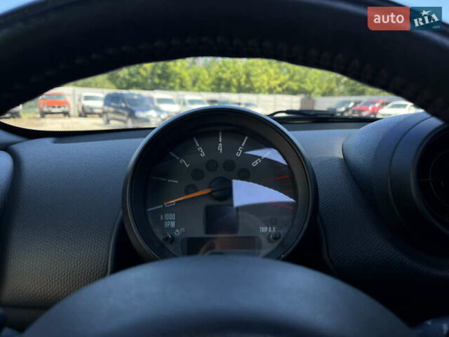 Чорний Міні Кантрімен, об'ємом двигуна 1.6 л та пробігом 135 тис. км за 12700 $, фото 27 на Automoto.ua