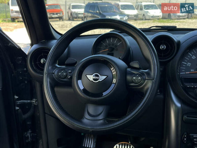 Чорний Міні Кантрімен, об'ємом двигуна 1.6 л та пробігом 135 тис. км за 12700 $, фото 14 на Automoto.ua