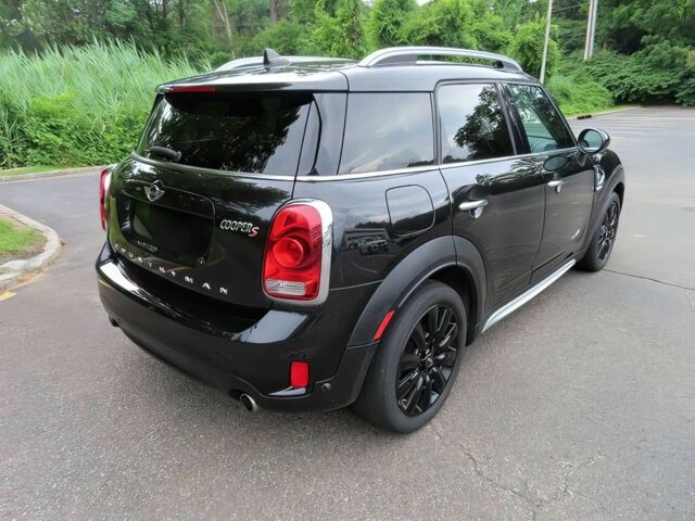 Чорний Міні Кантрімен, об'ємом двигуна 2 л та пробігом 44 тис. км за 11200 $, фото 4 на Automoto.ua