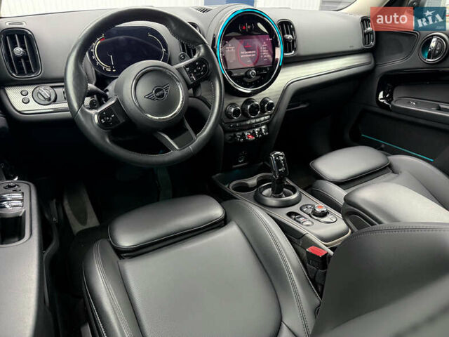 Черный Мини Кантримен, объемом двигателя 2 л и пробегом 73 тыс. км за 24800 $, фото 30 на Automoto.ua