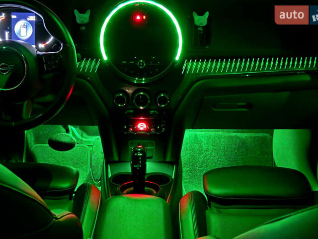 Черный Мини Кантримен, объемом двигателя 2 л и пробегом 73 тыс. км за 23999 $, фото 46 на Automoto.ua