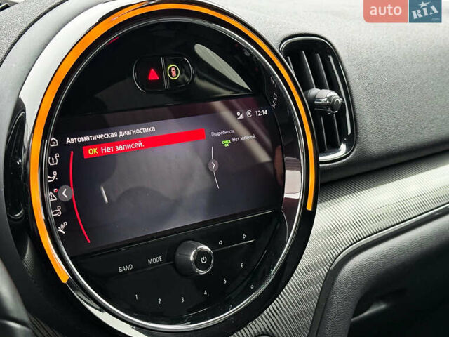 Черный Мини Кантримен, объемом двигателя 2 л и пробегом 73 тыс. км за 24800 $, фото 41 на Automoto.ua