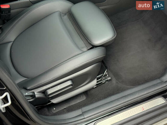 Черный Мини Кантримен, объемом двигателя 2 л и пробегом 73 тыс. км за 24800 $, фото 26 на Automoto.ua