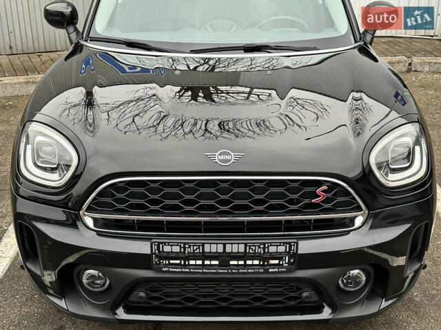 Черный Мини Кантримен, объемом двигателя 2 л и пробегом 73 тыс. км за 24800 $, фото 2 на Automoto.ua