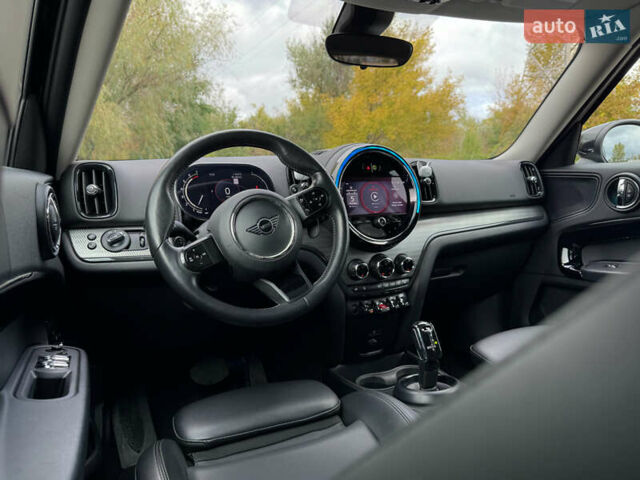 Черный Мини Кантримен, объемом двигателя 2 л и пробегом 73 тыс. км за 23999 $, фото 31 на Automoto.ua
