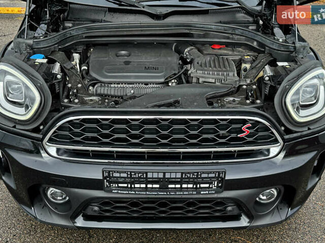 Черный Мини Кантримен, объемом двигателя 2 л и пробегом 73 тыс. км за 23999 $, фото 13 на Automoto.ua