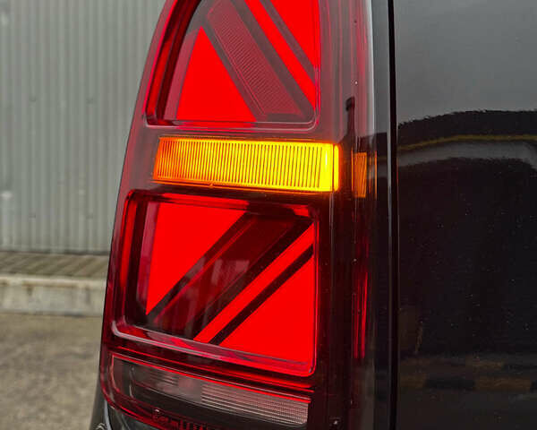 Черный Мини Кантримен, объемом двигателя 2 л и пробегом 73 тыс. км за 24800 $, фото 19 на Automoto.ua