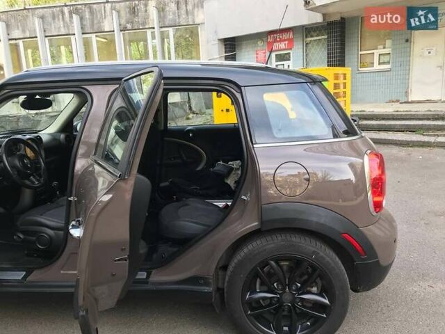 Коричневий Міні Кантрімен, об'ємом двигуна 1.6 л та пробігом 153 тис. км за 10300 $, фото 22 на Automoto.ua