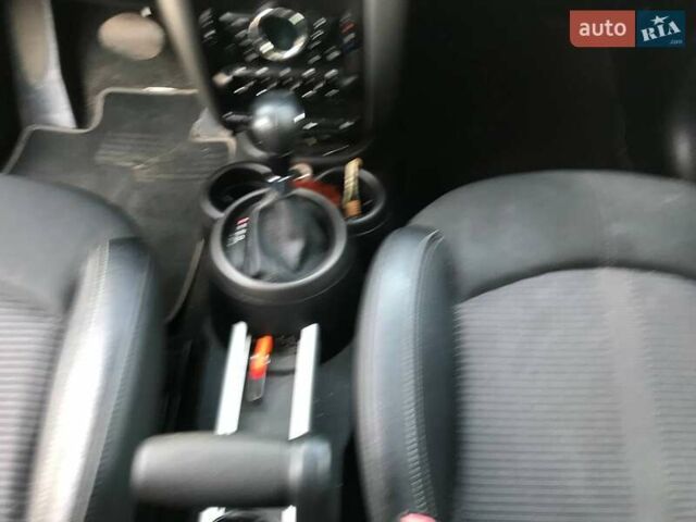 Коричневий Міні Кантрімен, об'ємом двигуна 1.6 л та пробігом 153 тис. км за 10300 $, фото 24 на Automoto.ua