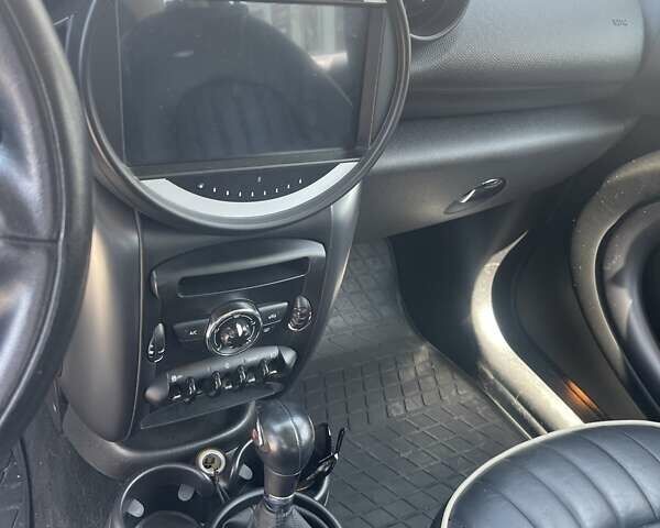 Коричневый Мини Кантримен, объемом двигателя 1.6 л и пробегом 140 тыс. км за 10500 $, фото 14 на Automoto.ua