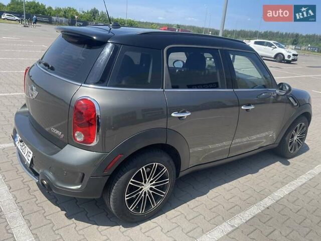 Коричневый Мини Кантримен, объемом двигателя 1.6 л и пробегом 140 тыс. км за 10500 $, фото 10 на Automoto.ua