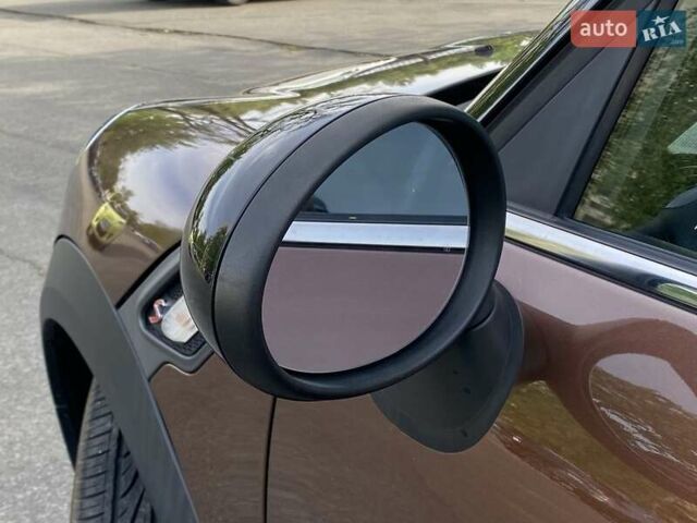 Коричневый Мини Кантримен, объемом двигателя 1.6 л и пробегом 92 тыс. км за 13500 $, фото 21 на Automoto.ua