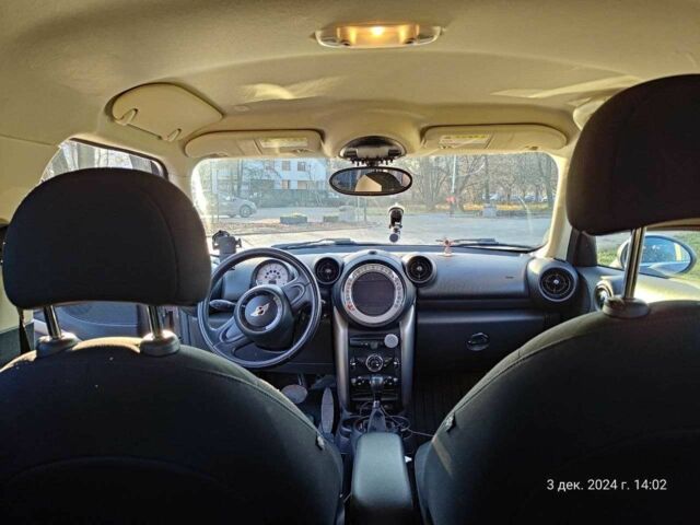 Коричневий Міні Кантрімен, об'ємом двигуна 2 л та пробігом 149 тис. км за 11500 $, фото 10 на Automoto.ua