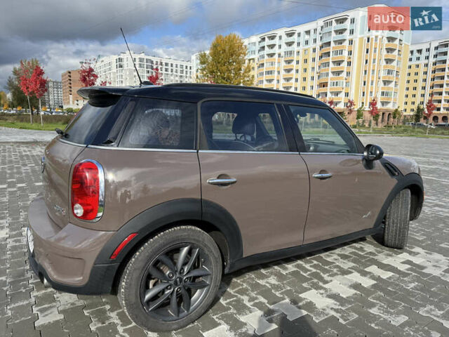 Коричневий Міні Кантрімен, об'ємом двигуна 1.6 л та пробігом 121 тис. км за 9200 $, фото 4 на Automoto.ua